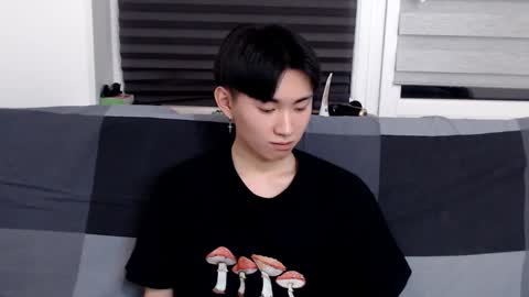              online show from 01/11/25, 05:40