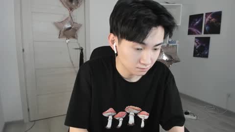              online show from 01/22/25, 04:44