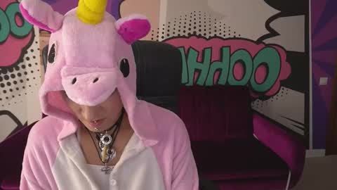 Snapshot of miramoon666 chatting on 09/18/25, 01:46 Mira online show from 09/18/25, 01:46