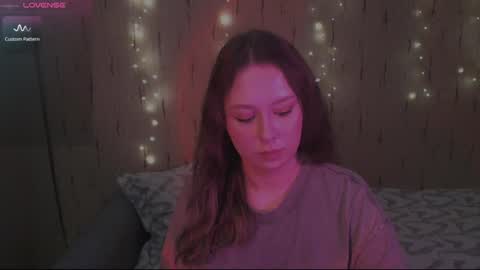 Kira online show from 01/31/25, 04:48