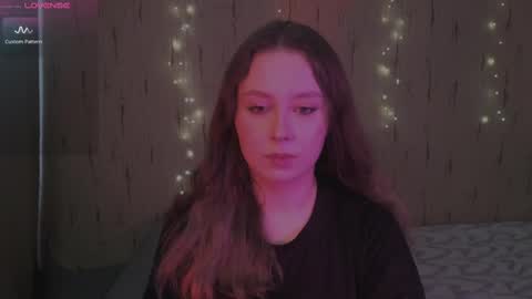 Kira online show from 02/09/25, 01:46