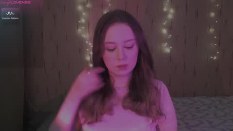 Kira online show from 02/16/25, 12:08