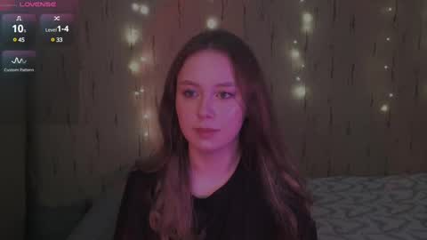 Kira online show from 03/02/25, 04:53