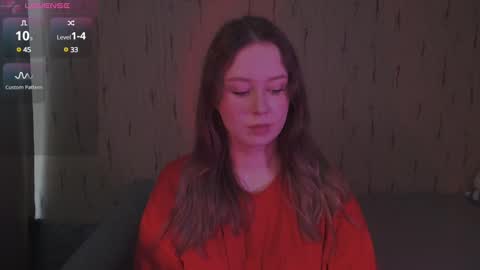 Kira online show from 03/11/25, 10:51