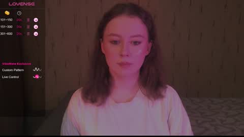 Kira online show from 09/10/25, 08:09