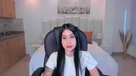 miranda_crawfor online show from 01/13/26, 01:16