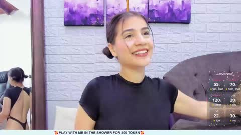    online show from 10/03/25, 12:02