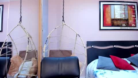    online show from 01/08/26, 12:18