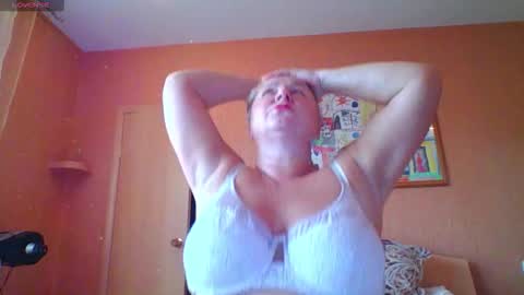 Snapshot of miranda_robinson chatting on 10/02/25, 06:42 Miranda online show from 10/02/25, 06:42