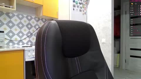 MIRANDA online show from 11/23/25, 05:18