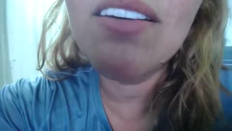 Snapshot of miranda_zacky chatting on 12/17/24, 01:18 Miranda Indep Model Thank you very much for all your support online show from 12/17/24, 01:18