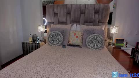 Miranda online show from 11/22/25, 12:31