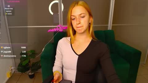MirandaMayers online show from 10/03/25, 12:40