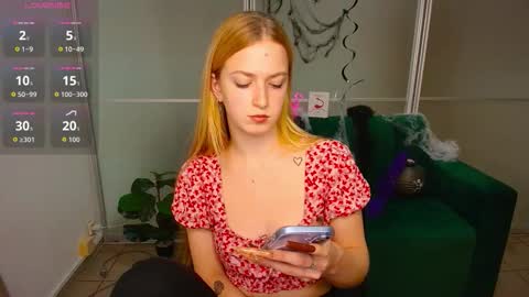 MirandaMayers online show from 11/11/25, 01:22