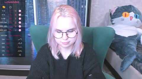 Kira online show from 01/12/25, 08:57