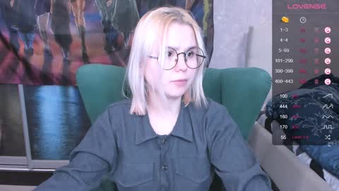 Kira online show from 02/02/25, 02:06