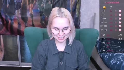 Kira online show from 02/02/25, 09:45