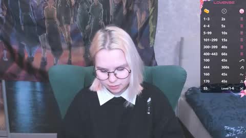 Kira online show from 02/10/25, 11:45