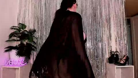 Mira online show from 03/24/26, 11:26