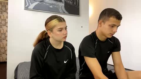 mirelcouple online show from 02/10/26, 10:08