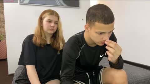 mirelcouple online show from 04/18/26, 10:19