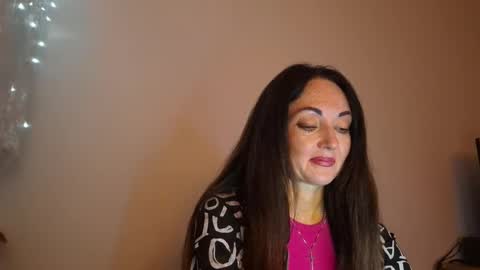 Christina online show from 05/25/26, 08:15