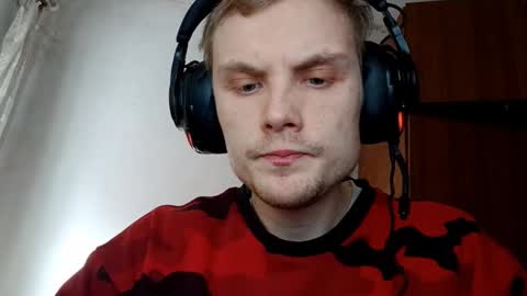 Snapshot of mirexvane chatting on 03/02/26, 12:23 Vlad online show from 03/02/26, 12:23