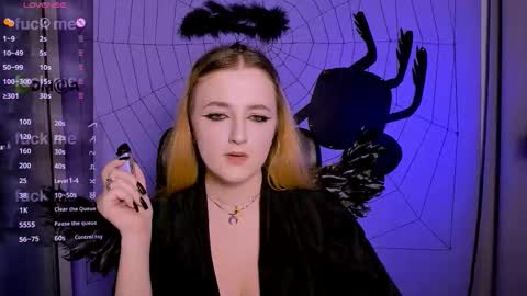 miriam_crazy online show from 10/20/25, 11:05