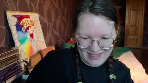 Snapshot of miriamor chatting on 12/15/25, 08:51 Mira online show from 12/15/25, 08:51