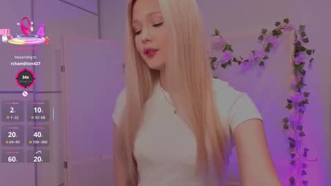 Elsa online show from 12/14/25, 08:35