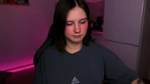 Snapshot of mirrameow chatting on 02/20/25, 08:58 Mira online show from 02/20/25, 08:58