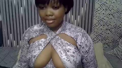 mirror_254 online show from 12/13/25, 10:37