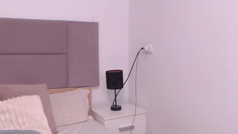 MiryamInes online show from 12/08/24, 02:52