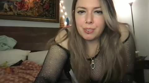 MisoHorny aka Goddess Sahara online show from 01/05/25, 03:00