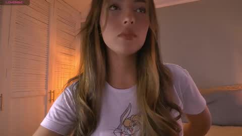 Eliza online show from 11/10/25, 05:28