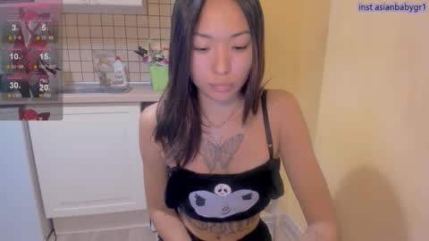 Snapshot of misa_abg chatting on 10/17/25, 08:33 Misa online show from 10/17/25, 08:33