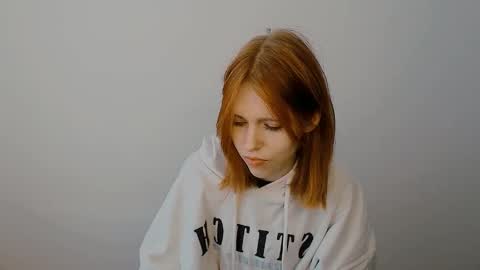 misaki_chan_ online show from 09/23/25, 06:38