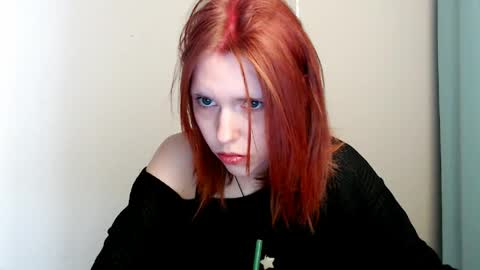 misaki_chan_ online show from 04/12/26, 08:30