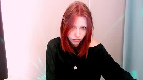 misaki_chan_ online show from 04/22/26, 02:51