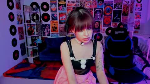 Snapshot of misapage chatting on 03/11/25, 12:54 Misa online show from 03/11/25, 12:54