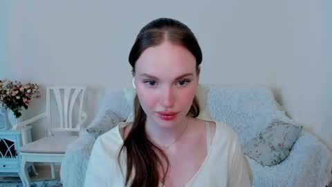 Snapshot of mish_ka3 chatting on 06/09/26, 04:07 Misha online show from 06/09/26, 04:07