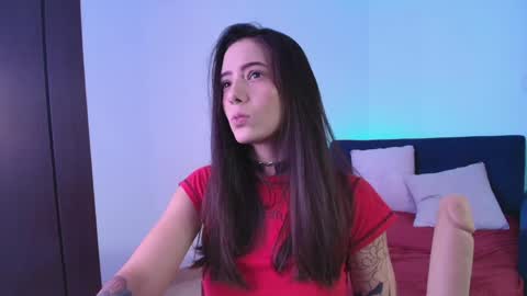 KRAVE  online show from 04/14/26, 07:53