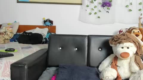 Mishell Bons online show from 02/24/26, 09:02