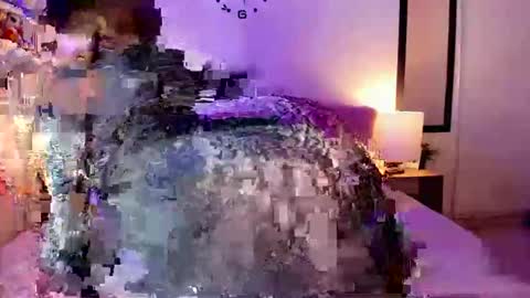 Snapshot of mishellerachell chatting on 12/18/25, 03:23 Rachell Mishelle online show from 12/18/25, 03:23