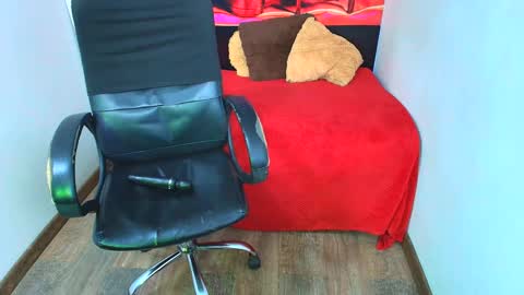 Mishka online show from 01/25/25, 09:04