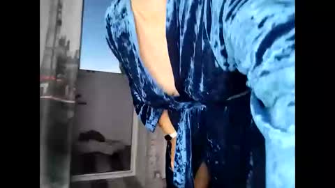 Misisssex online show from 09/13/25, 04:07