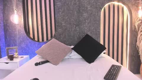 Antonella online show from 03/10/25, 08:34