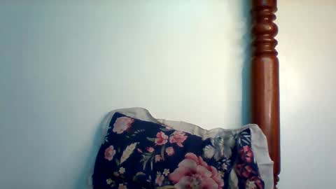 miss440 online show from 12/03/25, 01:57