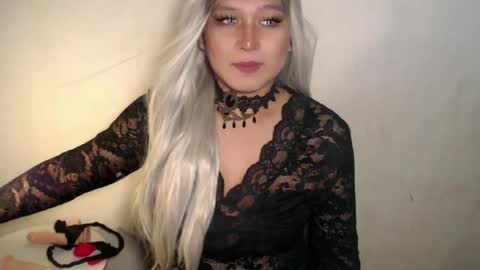 miss_4cuck_ online show from 06/26/26, 09:46