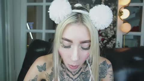 miss___angel online show from 02/02/26, 11:09